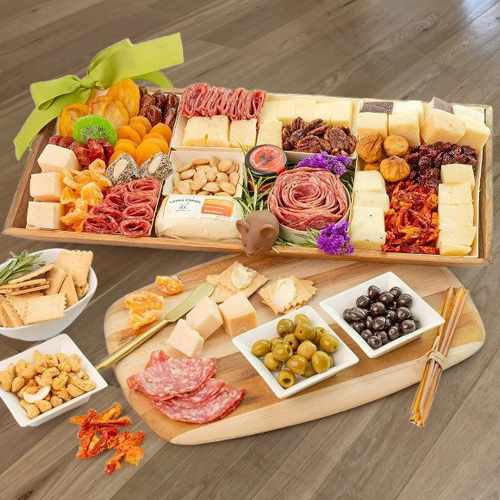 Savory Delights Charcuterie Box
