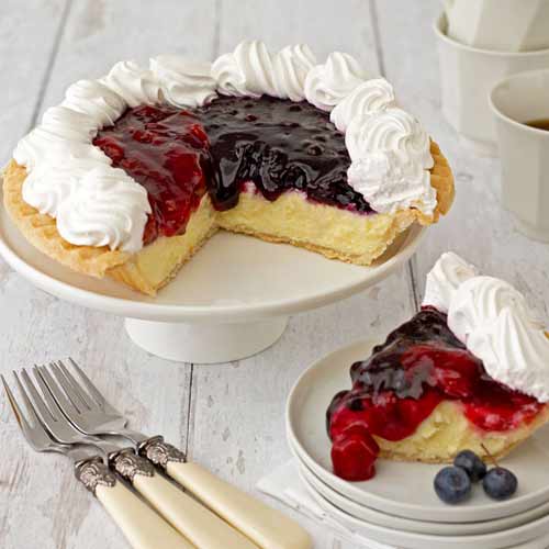 Berry Cheese Pie Cake