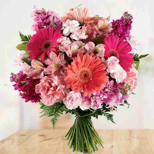 Bold And Elegant Bouquet